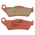 PLAQUETTE DE FREIN BREMBO POUR KTM 250 SX 1996> AV, 450 EXC-F 2012> AV / SHERCO 450 SE F 2014>2019 / STARK FUTURE VARG EX 2025> AV (OFF ROAD METAL FRITTE) -07HO48SD