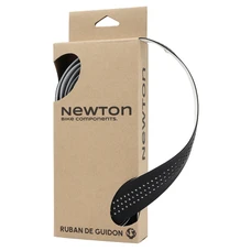 RUBAN DE GUIDON / CINTRE NEWTON NOIR EFFETS BLANC AVEC BOUCHONS (SUPER RESISTANTE ET CONFORTABLE)