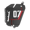COUVERCLE DE PROTECTION BOCAL DE LIQUIDE DE REFROIDISSEMENT MOTO POUR YAMAHA 700 MT-07 2013>2017 ALU NOIR/ROUGE  -AVOC-