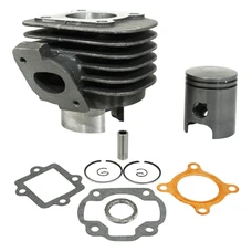 CYLINDRE SCOOT ADAPTABLE CPI 50 EURO 3 / KEEWAY 50 RY6, RY8, MATRIX, HURRICANE 2T (BRIDE ECHAPPEMENT 93-) (AXE DE PISTON DIAM 12mm) -P2R FONTE AVEC PISTON GRAPHITE