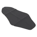 COUVRE/HOUSSE DE SELLE 50 A BOITE ADAPTABLE RIEJU 50 MRT CARBONE NOIR  -SELECTION P2R-
