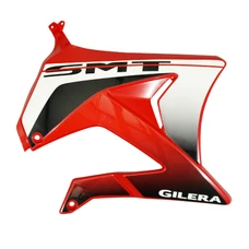 CARENAGE/DEFLECTEUR RESERVOIR DROIT ORIGINE PIAGGIO GILERA 50 SMT 2006>2010 ROUGE  -86147201W0R5-