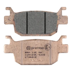 PLAQUETTE DE FREIN BREMBO POUR HONDA 125 FORZA 2015> AR, 350 ADV 2022> AR, 125 SH I 2009>2012 AR, 300 SH I 2007>2019 AR, 350 FORZA 2021>2023 AR (SCOOTER METAL FRITTE) -07064XS